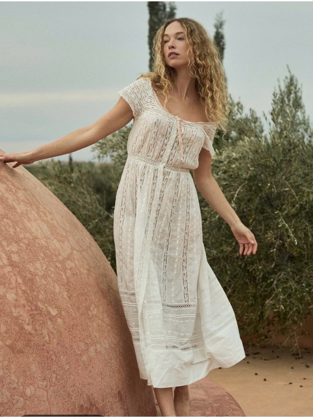 NWT Doen Georgiana Dress in Salt!